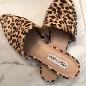 Leopard print cow hair mules
